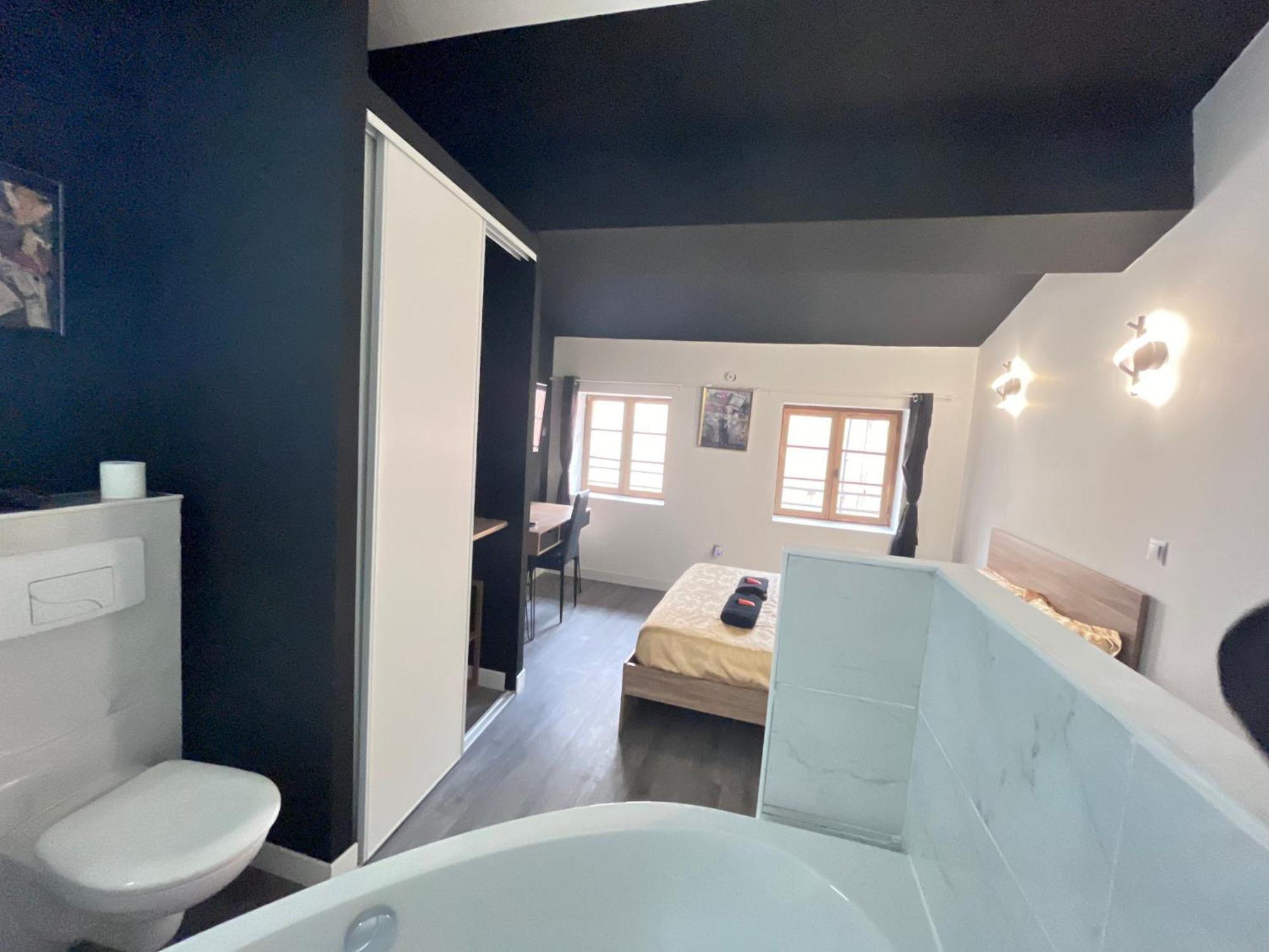 Charmant Studio Baignoire Narbonne Exterior foto